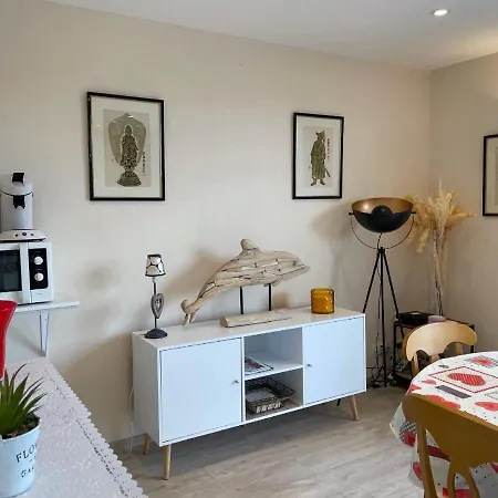 شقة Studio Vue Sur Meuse نامور