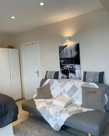 Studio Vue Sur Meuse * Namur